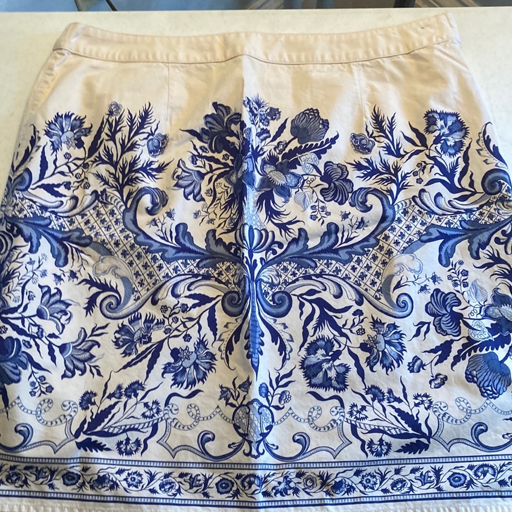 Liz Claiborne Blue and Cream Floral Printed Skirt